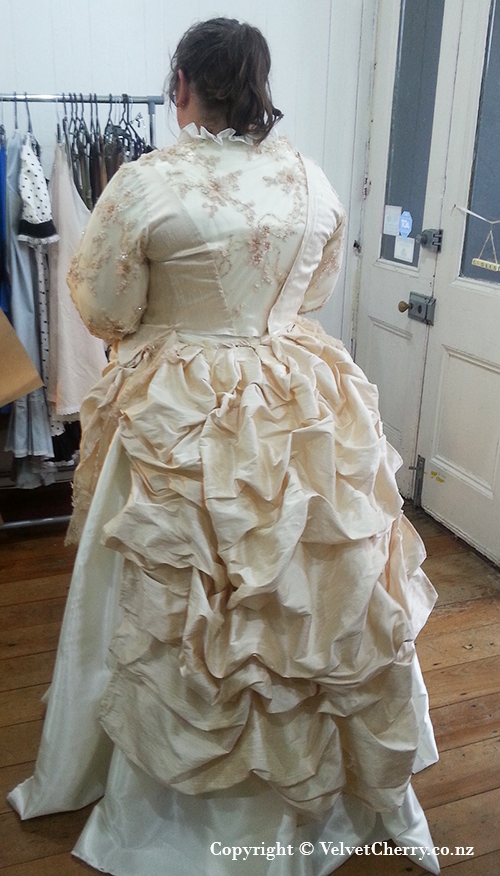 Victorian dress in ecru silk created by Velvet Cherry.